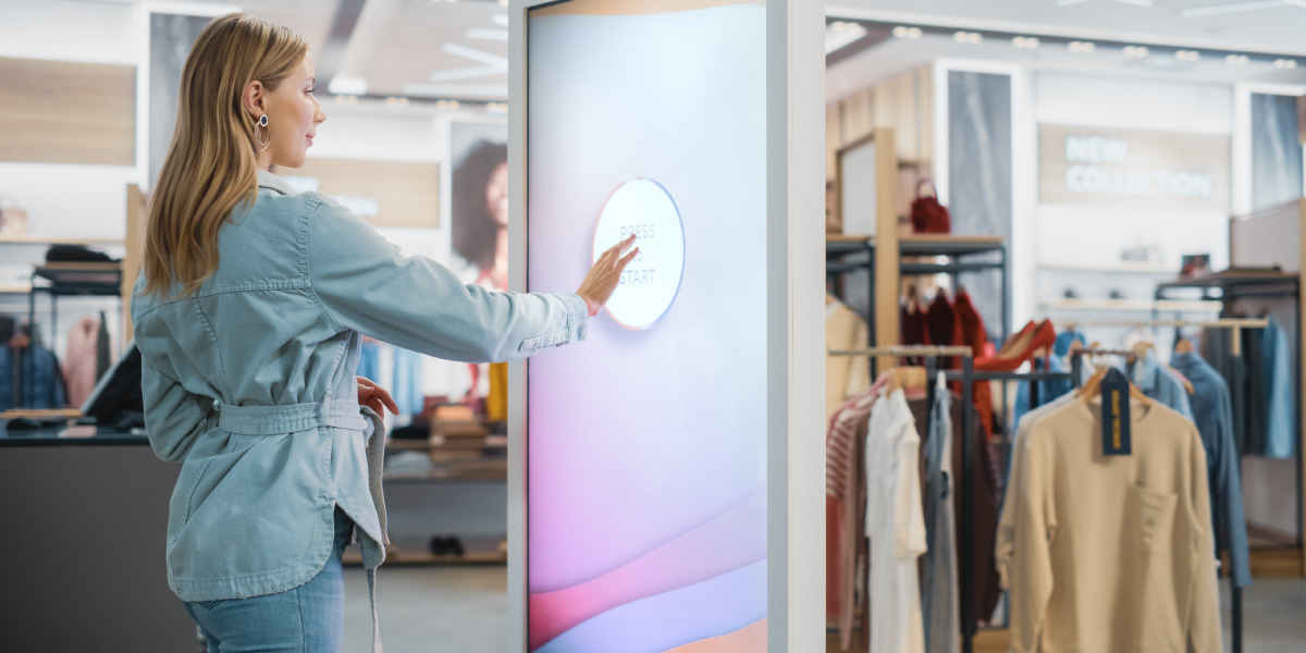 Customer Experience: 4 cases of digital solutions in retail to inspire your business - Zoox Smart Data